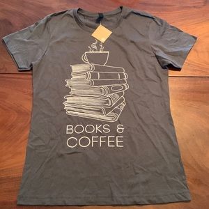 NWT Book T-Shirt 📚☕️